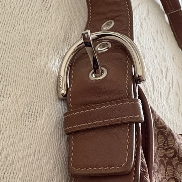 Gently Loved Vintage Soho Leather Canvas Designer Coach Shoulder Bag - Picture 10 of 15